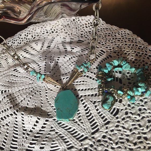 Turquoise chain necklace with matching bracelet - Picture 3 of 6